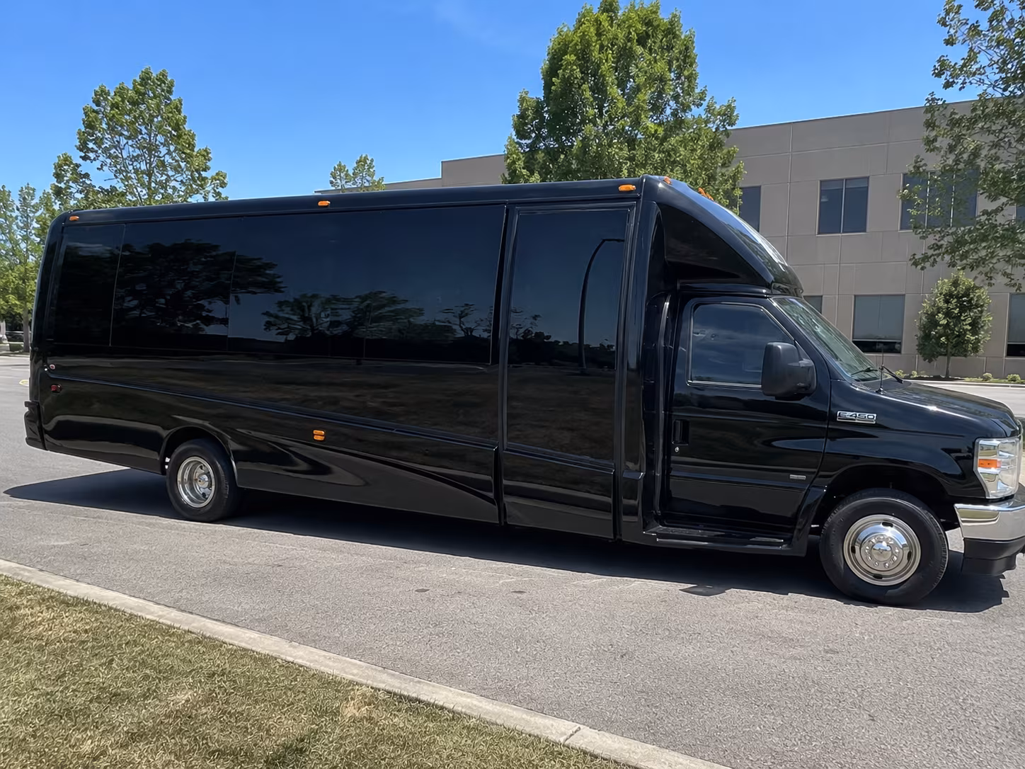birthday party buses for hesperia kids and teen groups