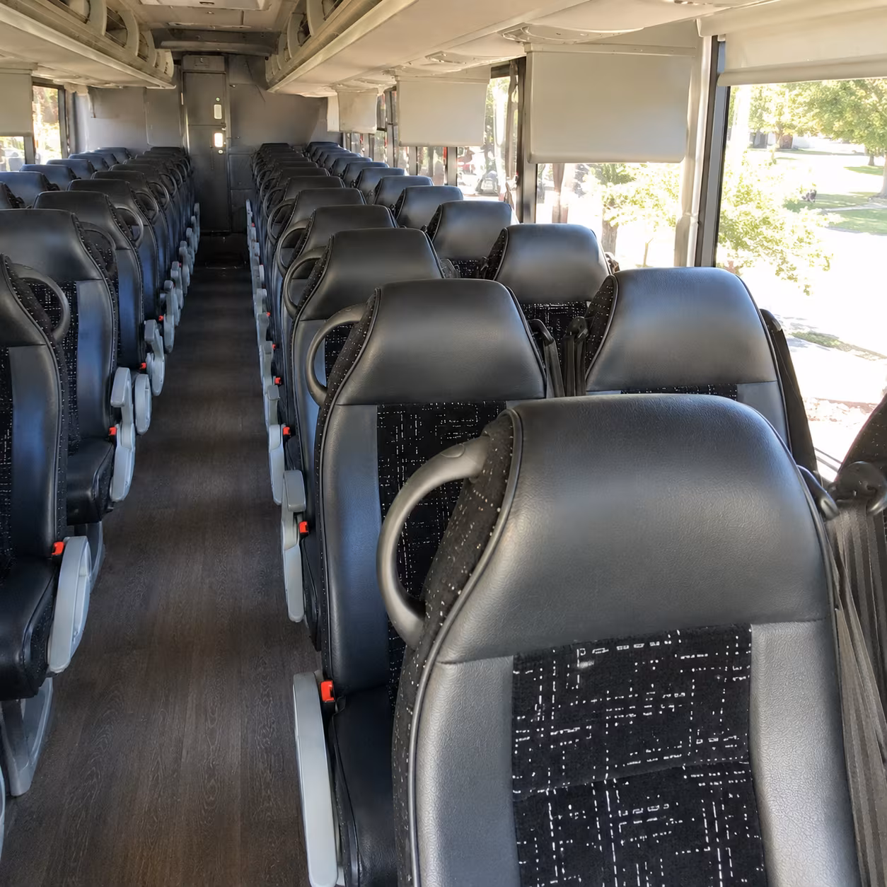 long distance charter buses from hesperia to las vegas sporting events